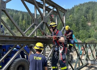 THW beendet nach zwei Wochen erfolgreichen Einsatz in Slowenien THW beendet nach zwei Wochen erfolgreichen Einsatz in Slowenien.