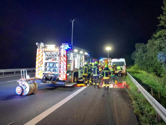 Fahrer verstirbt nach Unfall auf der A2 zwischen Hämelerwald und Lehrte
