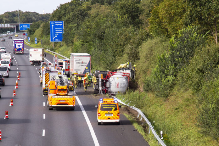 LKW Unfall auf der A2 bei Hannover-Bothfeld