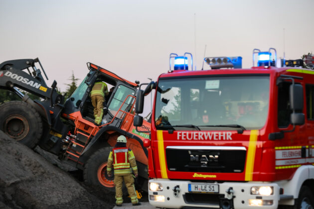 Feuerwehr Engelbostel/Schulenburg - Übung Menschenrettung