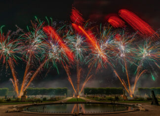 Österreich gewinnt den 31. Internationalen Feuerwerkswettbewerb 2023 Motiv Feuerwerkswettbewerb Österreich