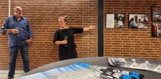 Emotionale Vorstellung der Ausstellung, Andreas Kaiser, Vorsitzender Verein "Fotografie & Kommunikation e.V.", Isabel Winarsch, Fotografin
