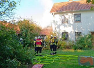 Burgdorf: Brand in leerstehendem Wohngebäude Feuerwehreinsatz