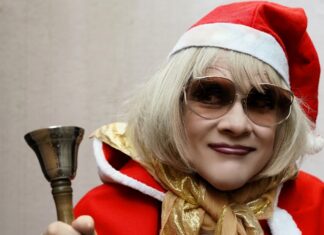 Drei mal Comedy in der MIMUSE Irmgard Knef - "Glöckchen hier, Glöckchen da".