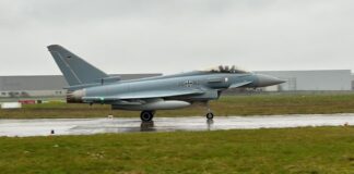 Hannover Shield 2023 - Eurofighter landet auf dem Flughafen Hannover.