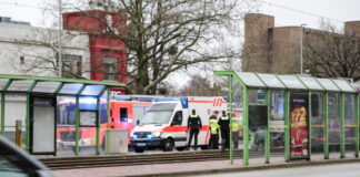 Stadtbahnunfall-Vahrenwalder Straße-Alter Flughafen