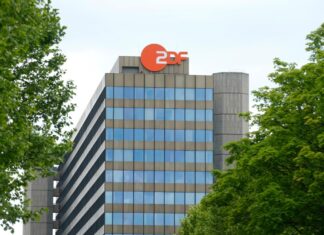 enercity beliefert ARD und ZDF erneut mit Ökostrom enercity beliefert rund 500 Standorte der öffentlich-rechtlichen Sendeanstalten mit Ökostrom, darunter auch das ZDF-Sendezentrum in Mainz