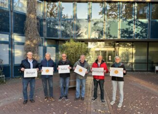 Langenhagens Bürgersolarberater beraten kompetent und kostenlos zum Thema Photovoltaikanlagen Ulrich Doberts, Thomas Mahler, Joachim Dietze, Günter Nordholz, Emil Bruns, Christine Pfülb. Es fehlt Ursula Missner.