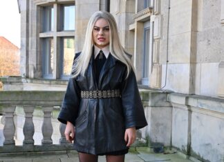 Vampire im Neuen Rathaus: Gebäude wird zur Filmkulisse Vampirin Kassja / Hidden University Hauptdarstellerin Holly Geddert.