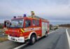 Feuerwehr Kaltenweide beseitigt auslaufende Betriebsstoffe nach Verkehrsunfall.