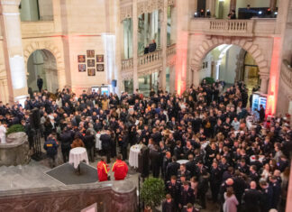 Empfang im Neuen Rathaus von Hannover Empfang im Neuen Rathaus von Hannover / Oberbürgermeister würdigt das Engagement der freiwilligen Hochwasserhelfer*innen.