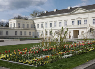 Schloss Herrenhausen (April 2023) / Herrenhäuser Gärten