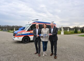 Wünschewagen: Für mehr Glücksmomente sterbenskranker Menschen Der neue Wünschewagen des ASB.