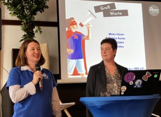 „Dankeschönfrühschoppen“ des MTV Engelbostel-Schulenburg Verena Ehbrecht kündigt Ortsbürgermeisterin Bettina Auras an