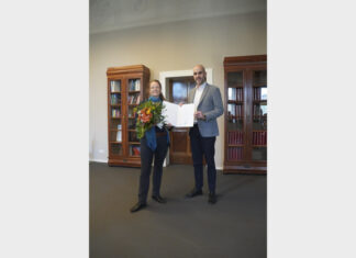 Neue Dezernentin Eva Bender nimmt die Arbeit auf Hannovers neue Bildungs- und Kulturdezernentin Eva Bender und Oberbürgermeistser Belit Onay.