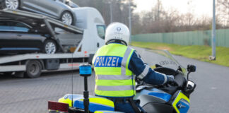 Symbolbild: Polizei / Polizeimotorrad / Polizeikontrolle