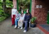Schülerinnen (Iliria, Hannah, Clarissa und Diana) am Zukunftstag vor der Kindertagesstätte Kolberger Straße