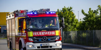 Gefahrgutzug der Langenhagener Feuerwehr im Einsatz