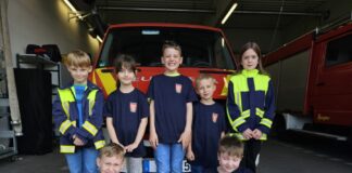 Coole T-Shirts für den Feuerwehrnachwuchs in Engelbostel.