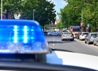 Groß Buchholz: 78-Jährige bei Verkehrsunfall tödlich verletzt Groß Buchholz: 78-Jährige bei Verkehrsunfall tödlich verletzt - Zeugen gesucht