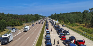 Verkehrsunfall/Autobahn/Vollsperrung