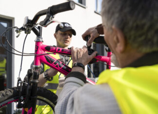Quartiersschrauber bieten im Juni wieder die mobile Fahrradwerkstatt an KSG - Wiesenau QT Mobile Fahrradwerkstatt