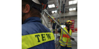 Aufbau des THW-Standes IdeenExpo24