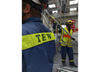 Das Technische Hilfswerk auf der IdeenExpo 2024 Aufbau des THW-Standes IdeenExpo24