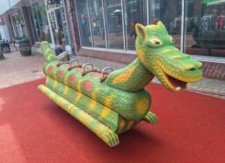 Schwingdrache „Urmel“ freut sich ab sofort auf zahlreichen Kinderbesuch Schwingdrache "Urmel"