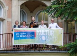 Kultursommer 2024: 15 musikalische Neuentdeckungen an 12 Orten Pressekonferenz zum Kultursommer 2024: vo.li.: Friederike Kohn, Sandra van de Loo, Moritz Ter-Nedden, Stefanie Schulz, Ulf-Birger Franz.
