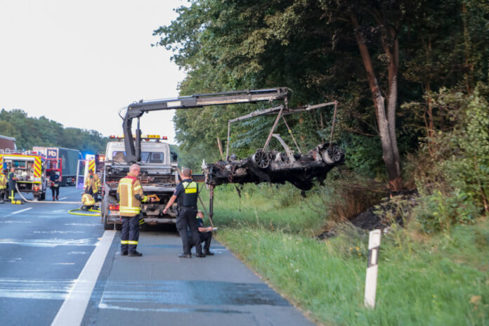 Unfall A2 zwischen Kolenfeld und Rasthof Garbsen