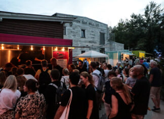 „Nacht der Erlebnisse“ mit Artistik und Comedy im Erlebnis-Zoo Hannover Nacht der Erlebnisse / Erlebnis-Zoo Hannover