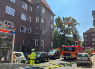 Hannover: Zimmerbrand in der Südstadt Feuerwehreinsatz - Zimmerbrand in der Südstadt