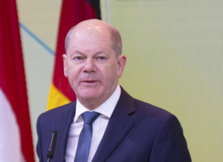 Bundeskanzler Olaf Scholz besucht MEYER WERFT Bundeskanzler Olaf Scholz