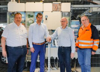 Beitrag zum aktiven Klimaschutz: Neue PV-Anlage auf Parkdeck Neue PV-Anlage auf Parkdeckgeht in Betrieb