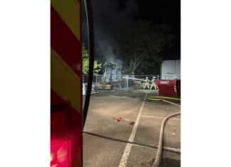 Einsatzreiche Nacht für die Ortswehr Langenhagen Bagger brennt auf Baustelle.