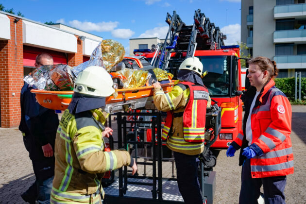 Traumatag 2024: Johanniter und Freiwillige Feuerwehr üben gemeinsam für den Ernstfall.