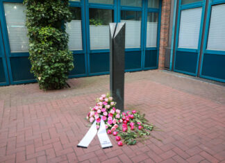 Langenhagen erinnert an die Opfer des Zweiten Weltkrieges Gedenken an den 1. September 1939. Rathausinnenhof Langenhagen.