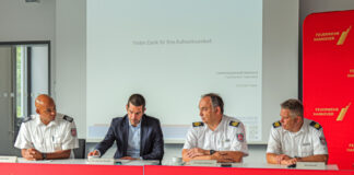Der Presse wurde heute der Hintergrund für die Mängelbeseitigungen in der Regionsleitstelle Hannover mitgeteilt (v.l.) Jörg Rühle, Dr. Axel von der Ohe, Christoph Bahlmann, Jörg Segreff.