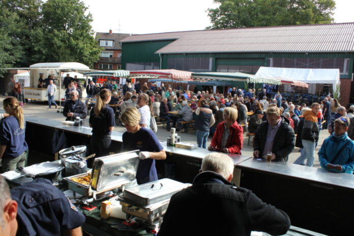 Traditionelles Kartoffelfest auf Ammanns Hof in Altgarbsen.