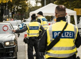 Bundespolizei zieht Bilanz: Über 1.500 unerlaubte Einreisen seit Wiedereinführung der Binnengrenzkontrollen zu den Niederlanden Symbolbild: Grenzkontrolle