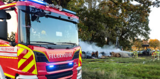 Feuerwehreinsatz: Strohballenbrand in Schulenburg