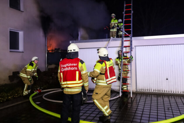 Wohnungsbrand in Wiesenau / Feuerwehreinsatz