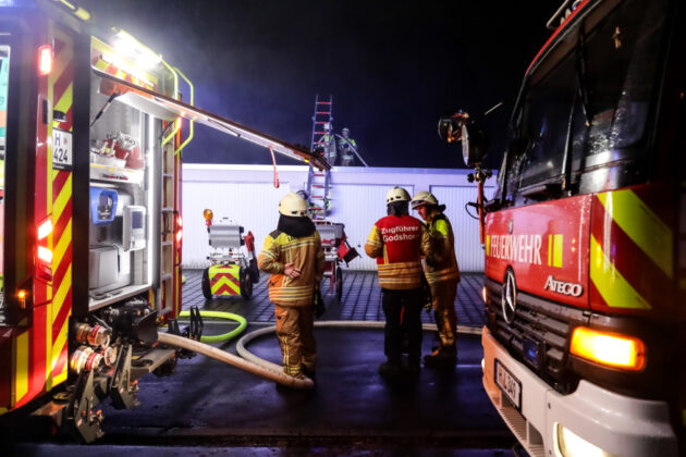 Wohnungsbrand in Wiesenau / Feuerwehreinsatz