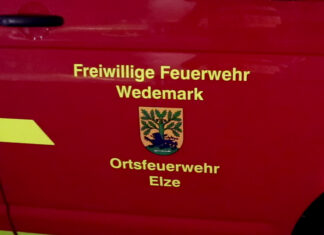 Brand in Bissendorf: Offenstall in Flammen – Feuerwehr rettet Tiere FW Wedemark
