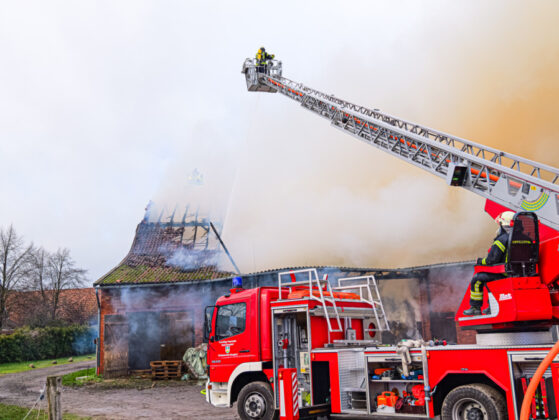 Scheune in Thönse in Vollbrand