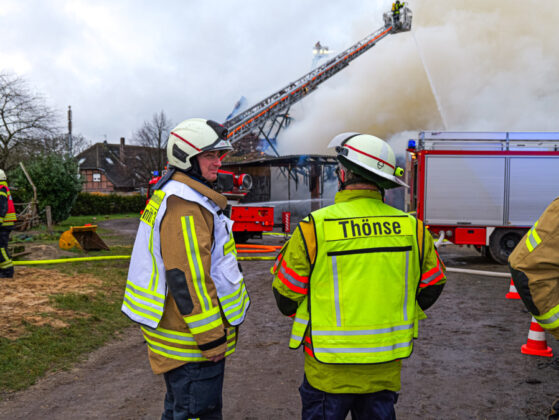 Scheune in Thönse in Vollbrand