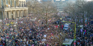 24.000 Menschen bei Demo gegen Rechts in Hannover