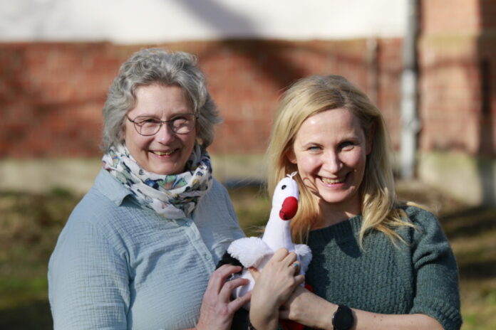 Silke Brodersen (links) und Edyta Pawlak-Grassmann (rechts)