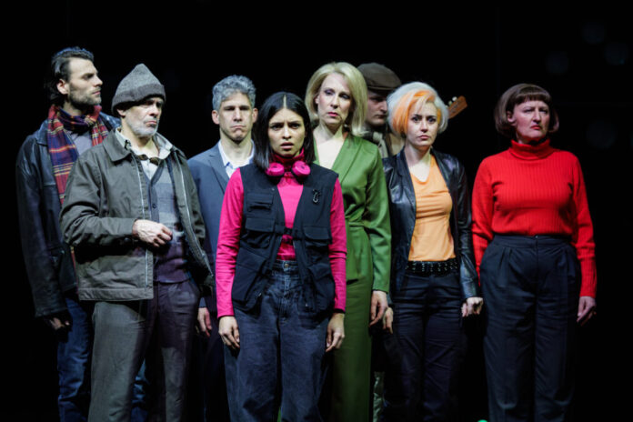 theater für niedersachsen: „Im Menschen muss alles herrlich sein“